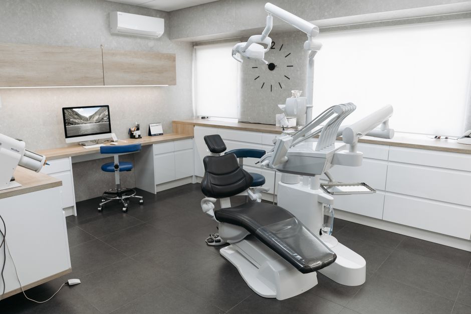 email automation for dentists dental office front desk patient communication